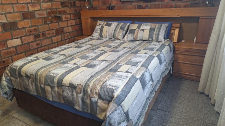 3 Bedroom Property for Sale in Stilbaai Wes Western Cape